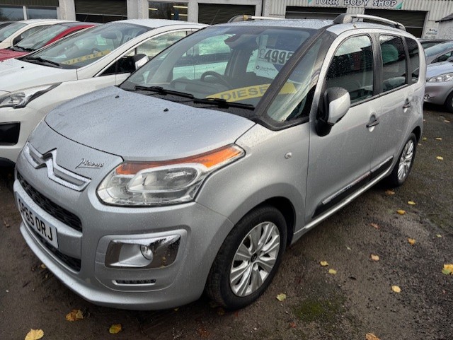 2015 CITROEN C3 PICASSO EXCLUSIVE HDI.